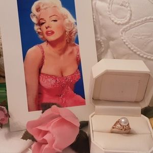 18K YELLOW GOLD FILLGREE RING WITH 8MM PEARL, SIZE 6.5